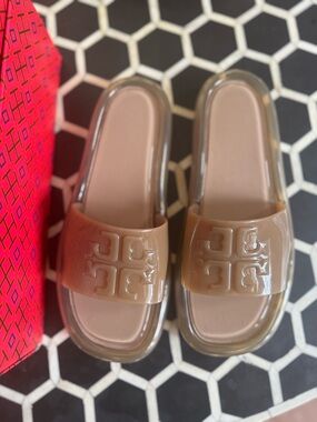 Tory Burch Bubble Jelly Sandals Almond Flour